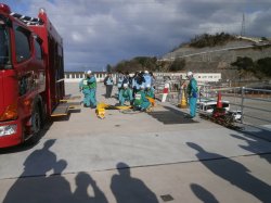 ホース敷設の様子