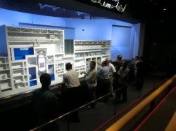 島根原子力館内見学の様子